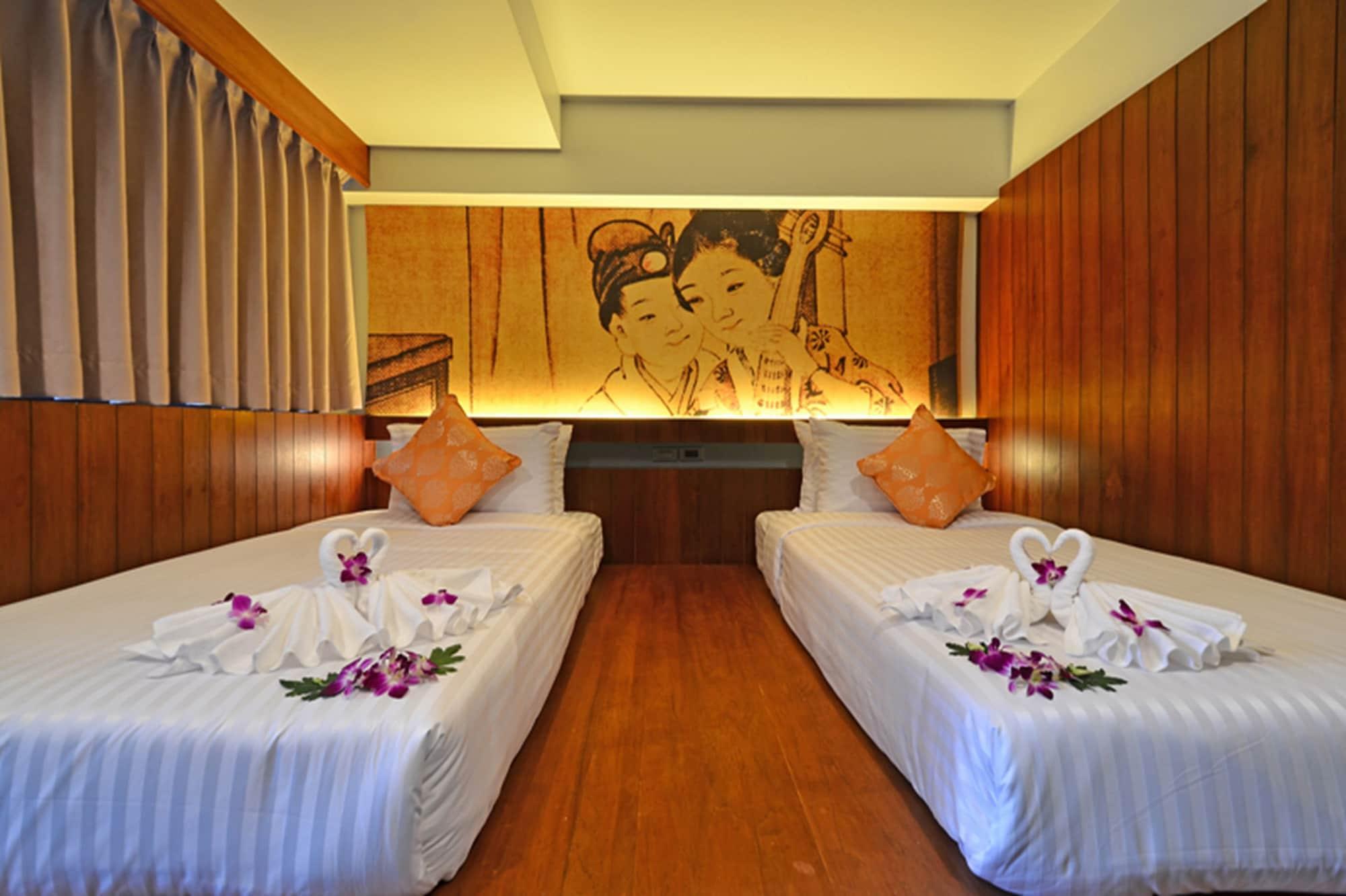 Lap Roi Karon Beachfront By Shanaya Bagian luar foto