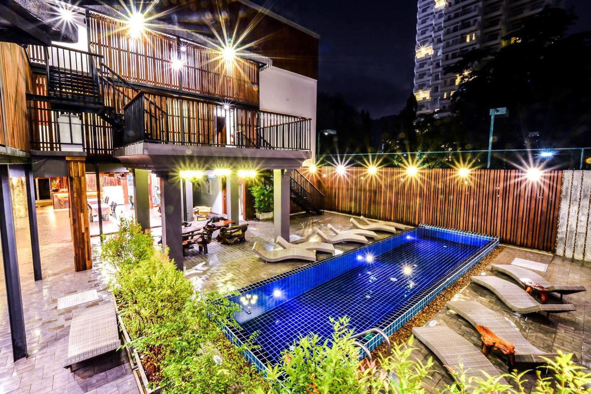 Lap Roi Karon Beachfront By Shanaya Bagian luar foto